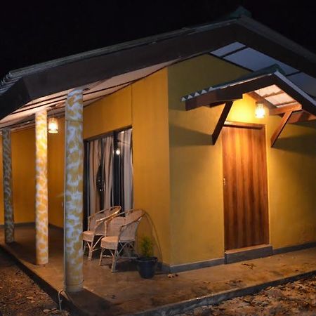 River Edge Bungalow Bed & Breakfast Matale Luaran gambar